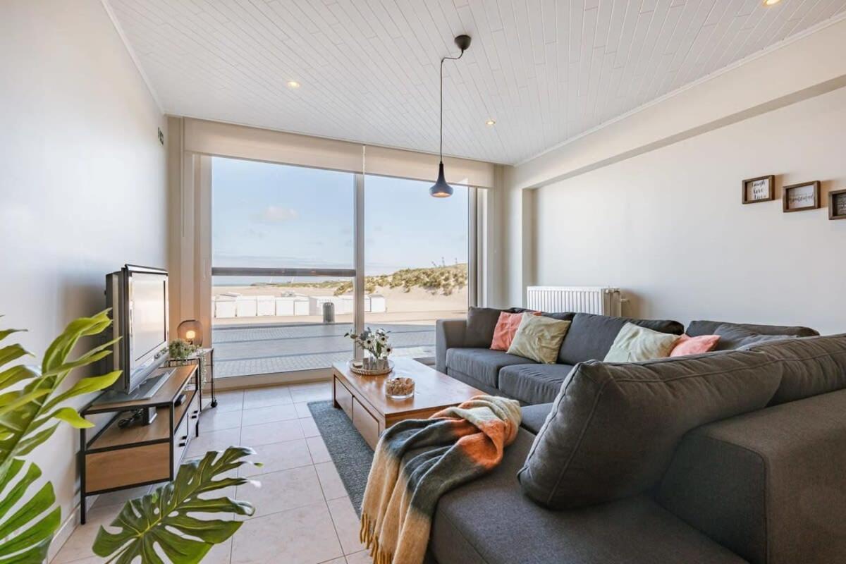 Huswell - Beachfront Apartment In Zeebrugge Esterno foto