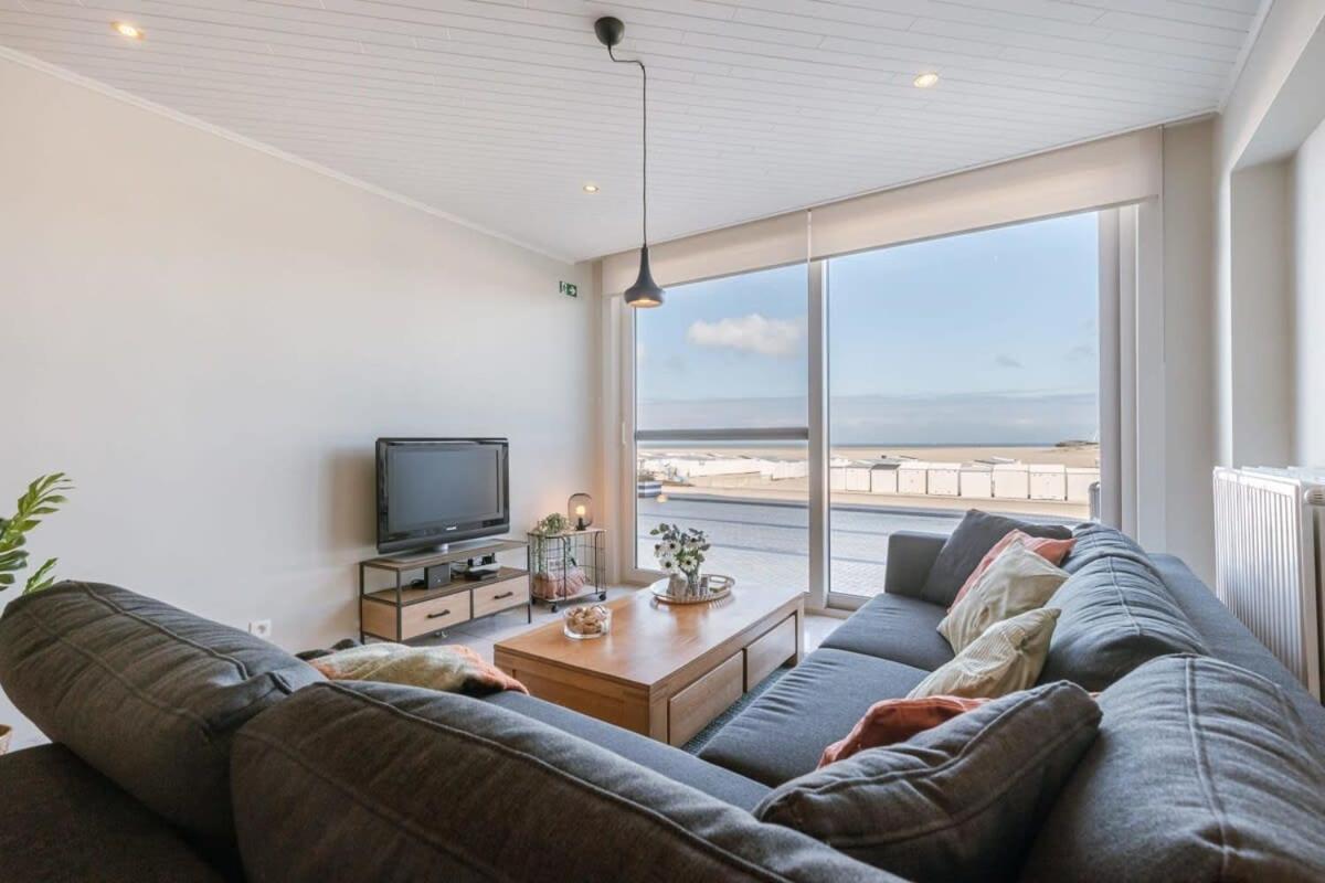 Huswell - Beachfront Apartment In Zeebrugge Esterno foto