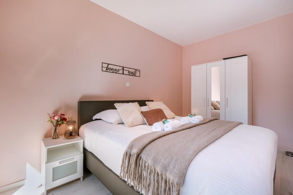 Huswell - Beachfront Apartment In Zeebrugge Esterno foto