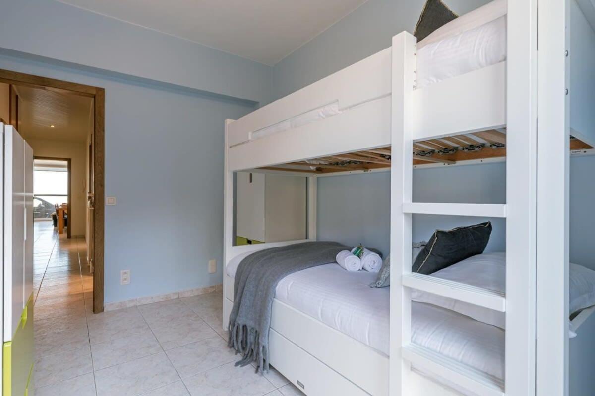 Huswell - Beachfront Apartment In Zeebrugge Esterno foto